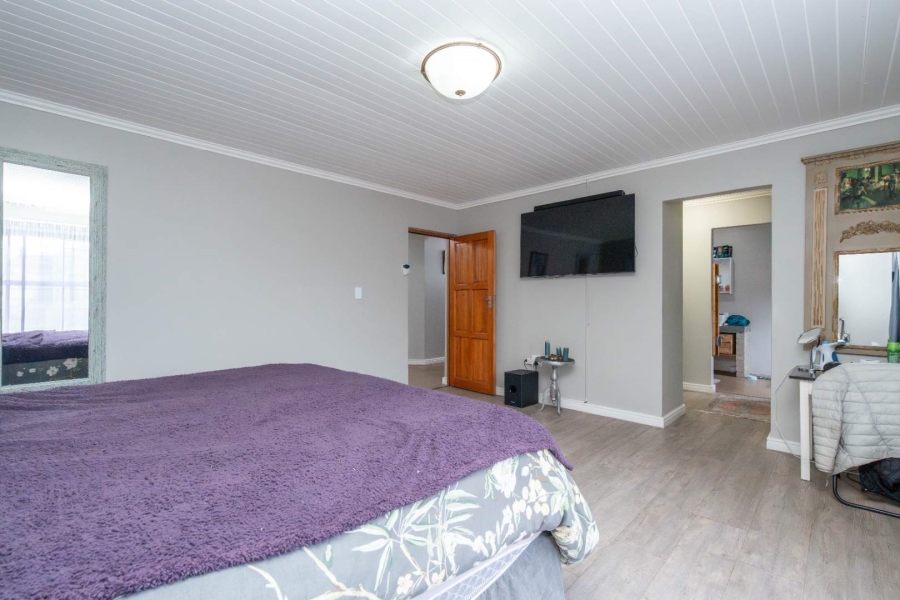 3 Bedroom Property for Sale in Long Acres Country Estate Western Cape